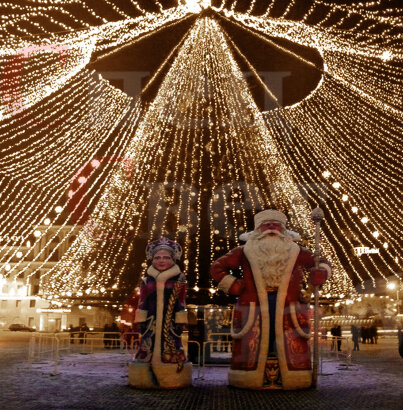 Уличная гирлянда "Звездное Небо" d=20м IP65 10м 250 нитей белый теплый